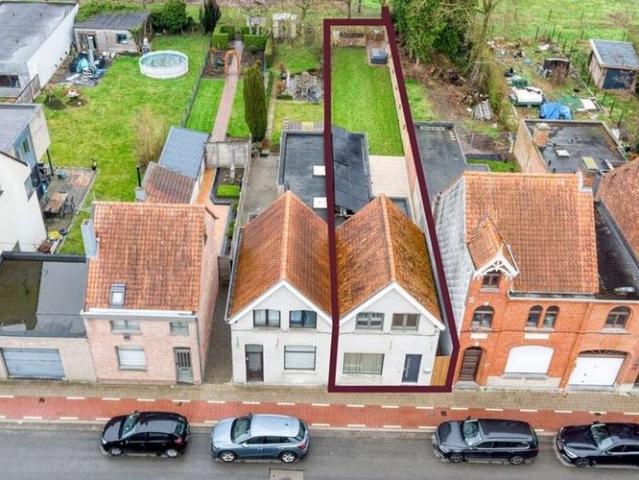 Woning te huur in Waarschoot voor € 1.100 met 3 slaapkamers
