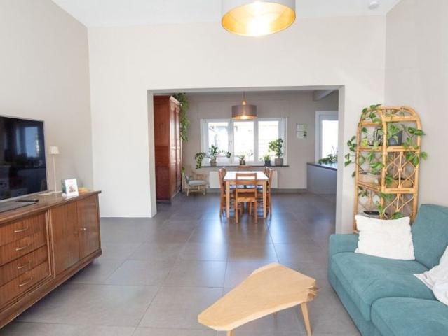 Woning te huur in Waregem voor € 895 met 3 slaapkamers