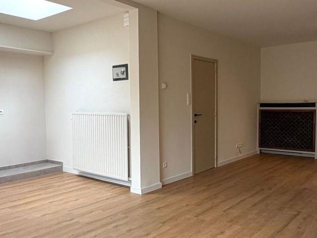 Woning te huur in Wevelgem voor € 900 met 3 slaapkamers