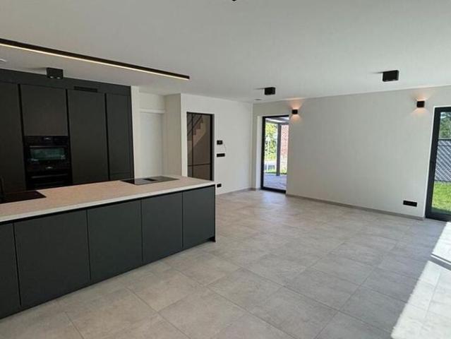Woning te huur in Zichem voor € 1.500 met 3 slaapkamers