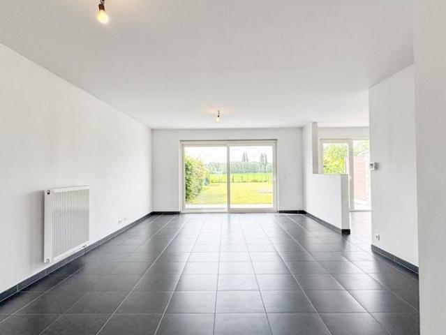 Woning te huur in Boekhoute voor € 995 met 3 slaapkamers