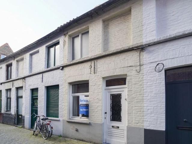 Woning te huur in Brugge voor € 839 met 1 slaapkamer
