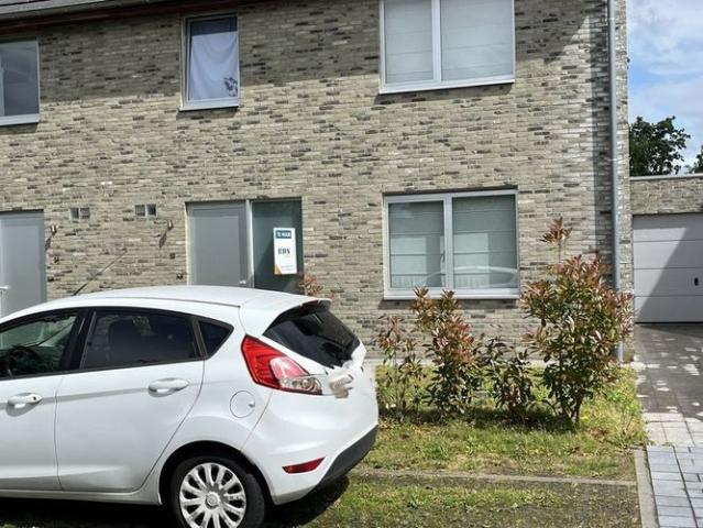 Woning te huur in Eke voor € 1.250 met 3 slaapkamers