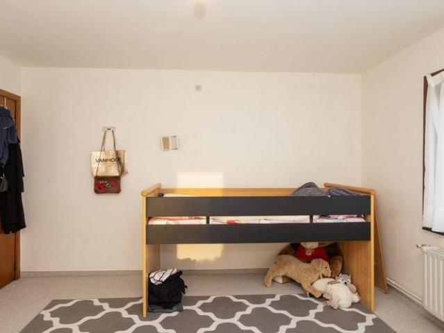 Woning te huur in Genk voor € 1.650 met 5 slaapkamers