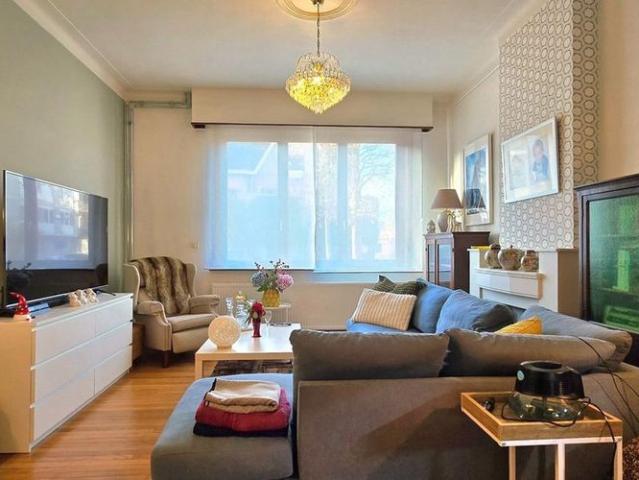 Woning te huur in Hasselt voor € 1.750 met 5 slaapkamers