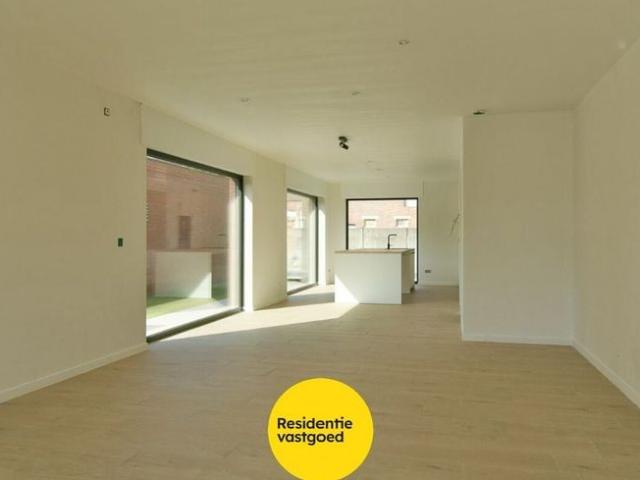 Woning te huur in Hooglede voor € 1.195 met 3 slaapkamers