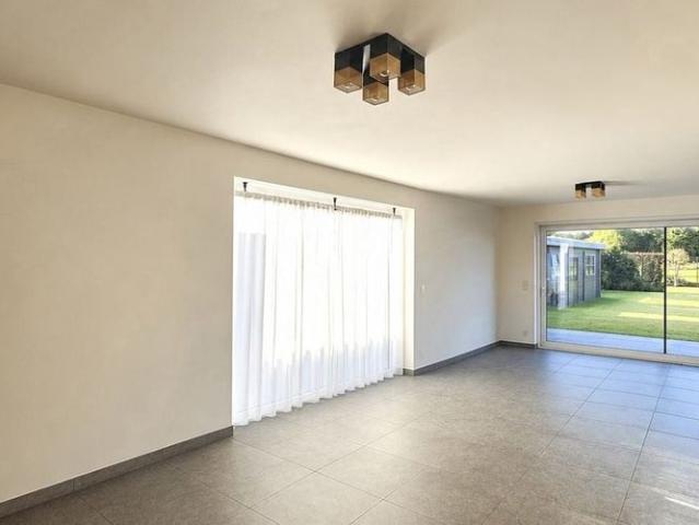 Woning te huur in Kampenhout voor € 1.950 met 4 slaapkamers