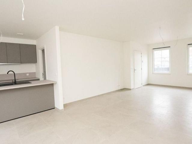 Woning te huur in Moortsele voor € 1.350 met 3 slaapkamers