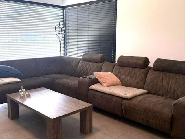 Woning te huur in Neerpelt voor € 1.625 met 3 slaapkamers