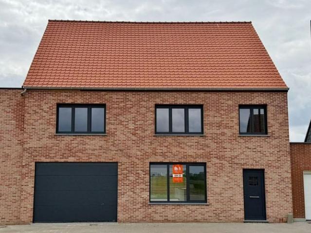 Woning te huur in Noordschote voor € 1.200 met 3 slaapkamers