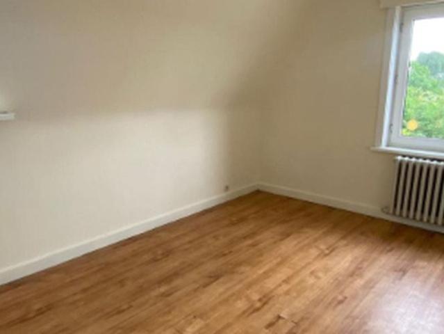 Woning te huur in Oedelem voor € 800 met 3 slaapkamers