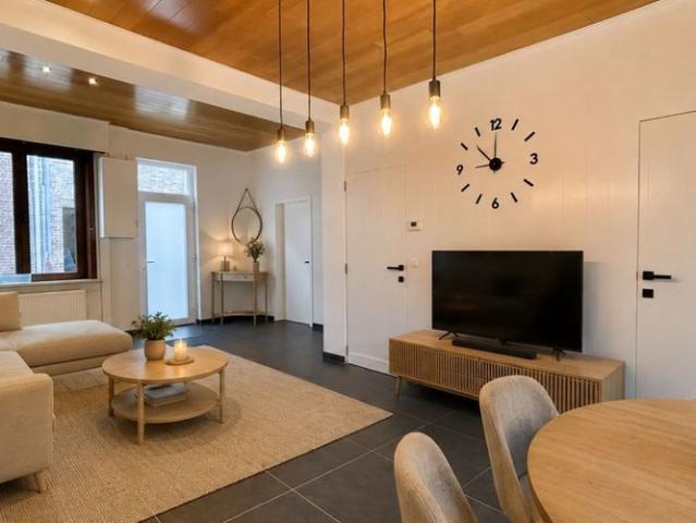 Woning te huur in Oudenaarde voor € 900 met 4 slaapkamers