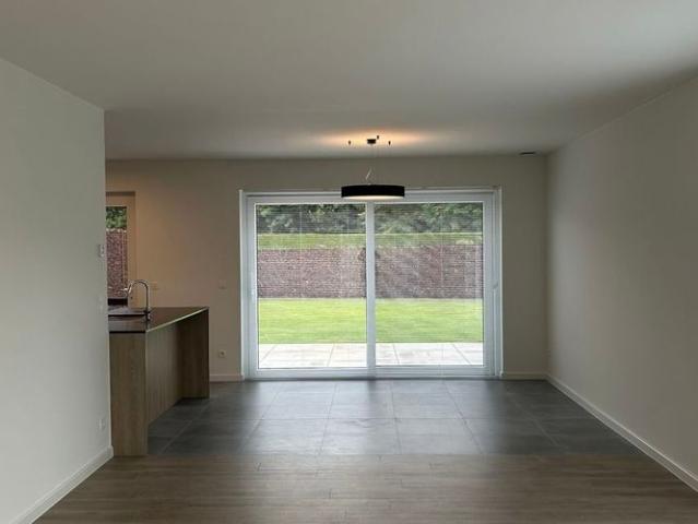 Woning te huur in Peer voor € 1.250 met 3 slaapkamers
