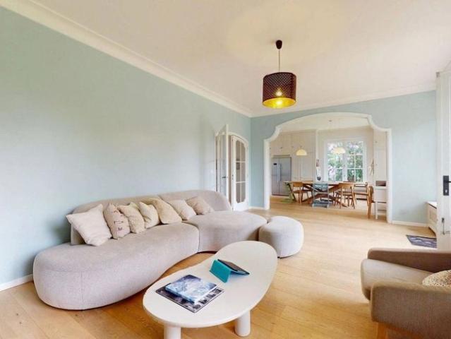 Woning te huur in Sint Pieters Woluwe voor € 4.500 met 5 slaapkamers