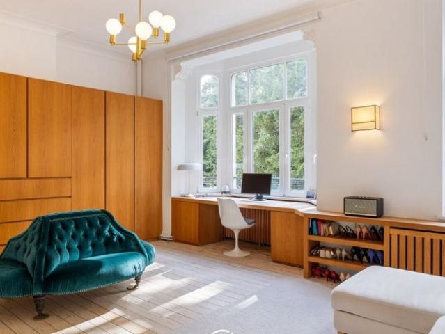 Woning te huur in Sint Pieters Woluwe voor € 4.750 met 5 slaapkamers