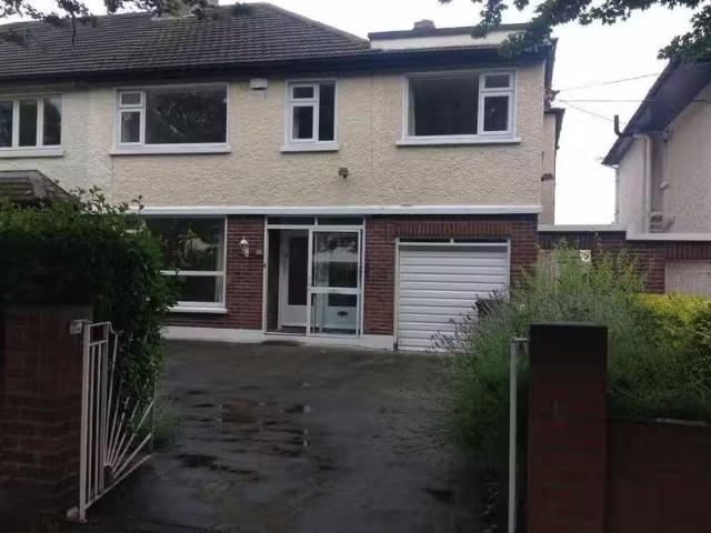 Woodbine Park, Booterstown, Blackrock, Co. Dublin, Booterstown.