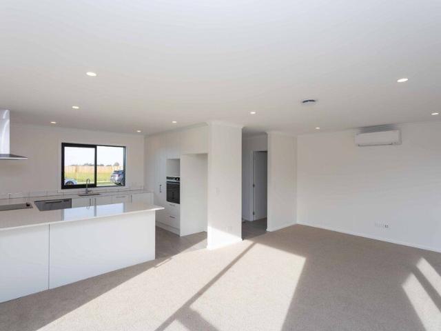 Woodbury Estate, Leeston – 3 Bed/2 Bath spacious family home