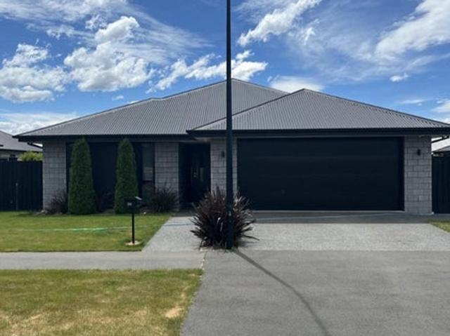 Woodend, 4 bedrooms