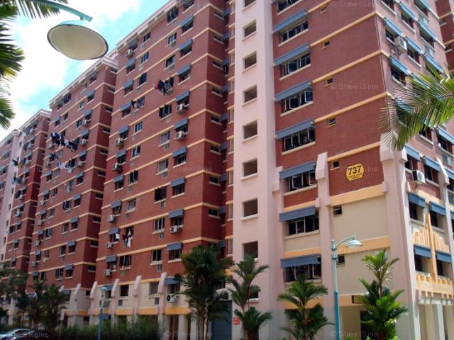 Woodlands Circle Woodlands, HDB 4 Rooms