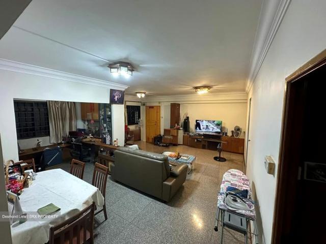 Woodlands Crescent Woodlands, HDB 5 Rooms