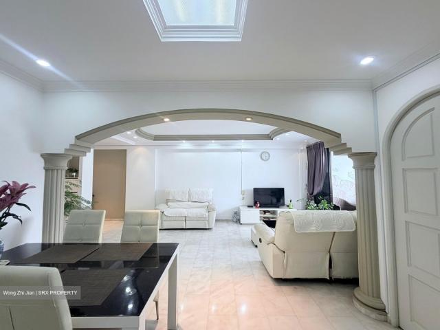 Woodlands Crescent Woodlands, HDB 5 Rooms