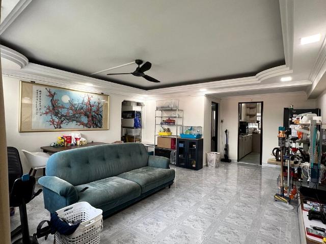 Woodlands Avenue 1 Woodlands, HDB Executive