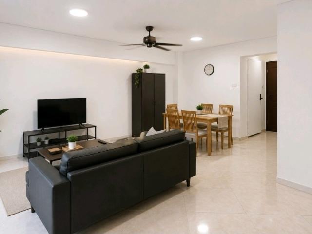 WOODLANDS DRIVE 16 HDB Apartment For Sale, $645,000, 3 Bed 2 Bath 1,184 sqft $545.00 psf