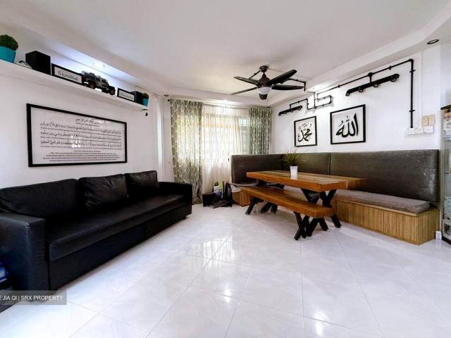 Woodlands Drive 50 Woodlands, HDB 5 Rooms