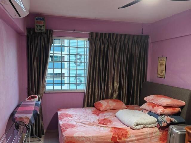 Woodlands MRT Common Room