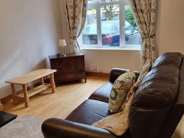Woodlands, Navan, Co. Meath is for rent