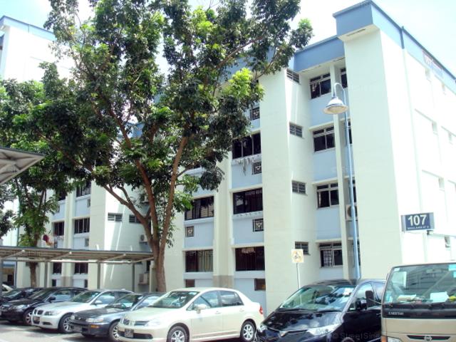 Woodlands Street 13 Woodlands, HDB Executive