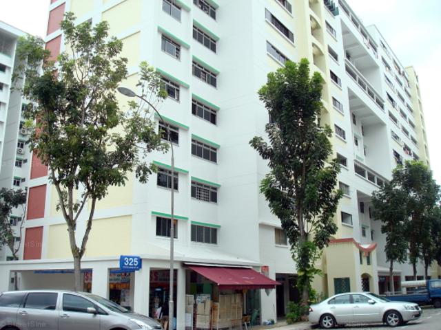 Woodlands Street 32 Woodlands, HDB Executive