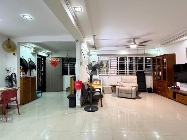 Woodlands Street 81 Woodlands, HDB 5 Rooms