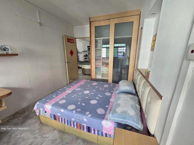 Woodlands Ring Road Woodlands, HDB 4 Rooms