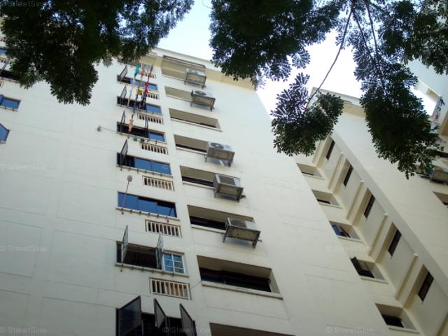 Woodlands Ring Road Woodlands, HDB 4 Rooms