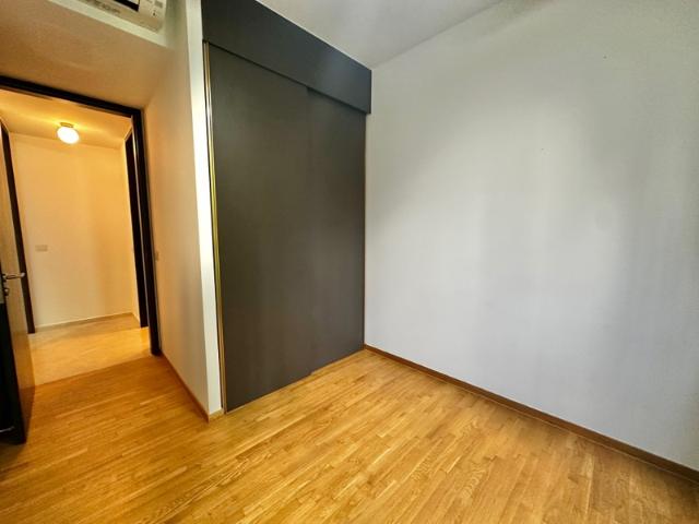 WOODLEIGH LANE Condominium For Sale, $3,980,000, 5 Bed 4 Bath 1,701 sqft $2,340.00 psf