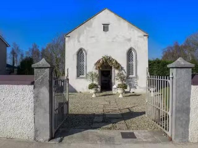 Woodside Chapel, Dromena Road, Castlebellingham, Co. Louth, A9.
