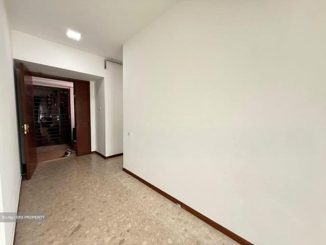 Woodsvale D25, Condominium
