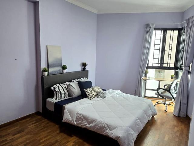 Woodsvale D25, Condominium