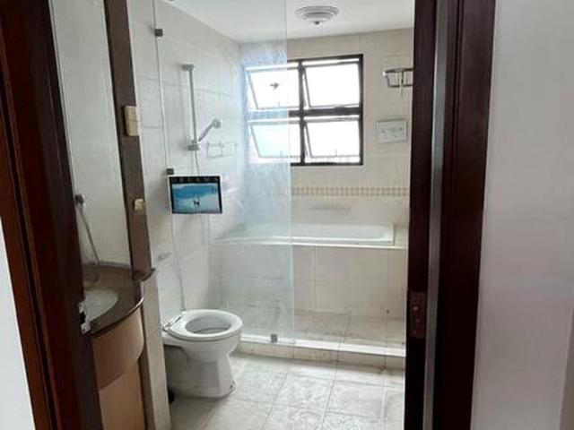 Woodsvale D25, Condominium
