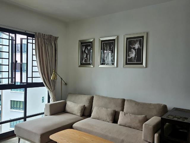 Woodsvale D25, Condominium