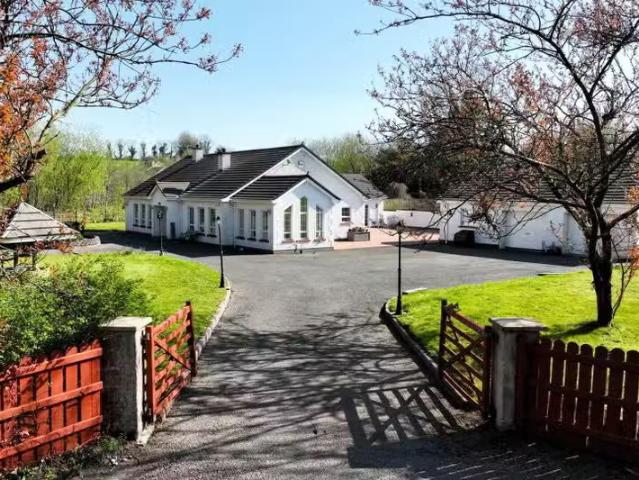 Woodsview