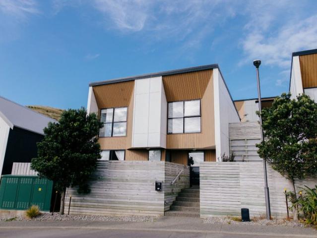 Woodridge, 2 bedrooms