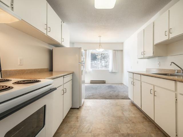 Woodridge Manor Apartments 1 Bedroom 1 Bathroom Apartment for Rent