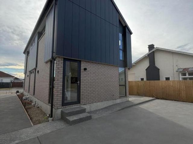 woolston, 2 bedrooms