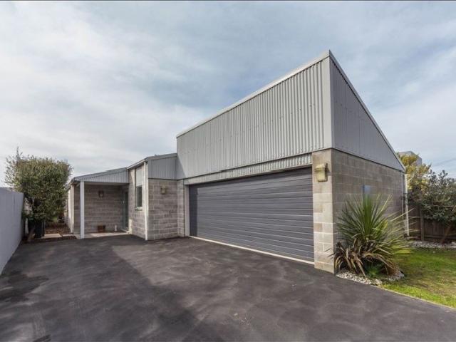 woolston, 3 bedrooms