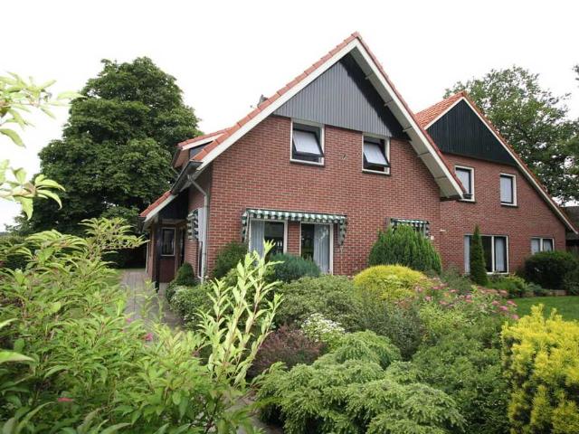 Woonboerderij, halfvrijstaande woning te huur in Reutum