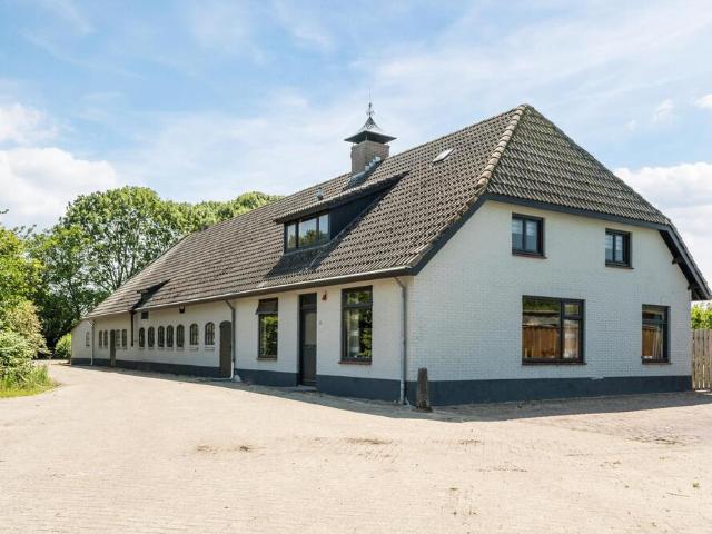Woonboerderij, vrijstaande woning te huur in Heeswijk Dinther