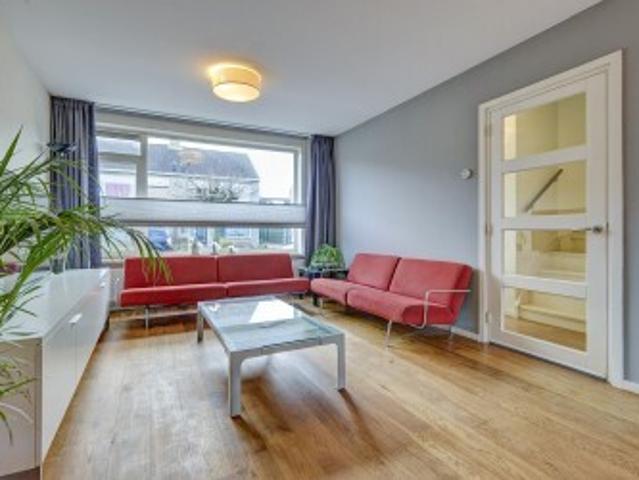 Eengezinswoning, tussenwoning te huur in Middenbeemster