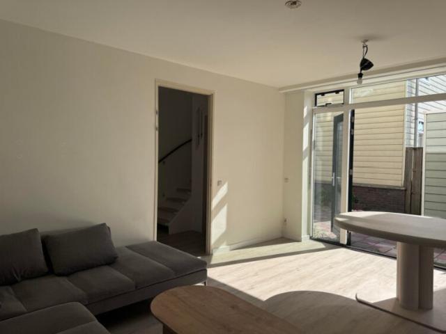 Woonhuis, Eengezinswoning, Hoekwoning te huur in Utrecht